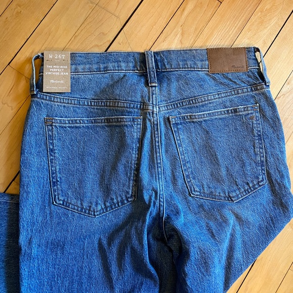 Madewell Denim - Madewell: The Tall Mid-Rise Perfect Vintage Jean in Enmore Wash